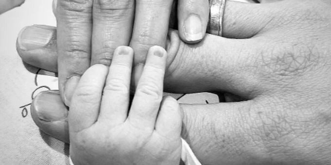 Süsse Baby-News - Lina da! Carlo Janka zum dritten Mal Papa geworden