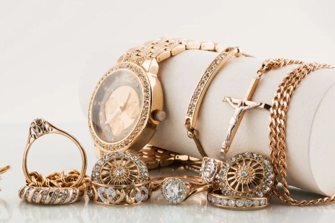Goldschmuck-Sammlung
