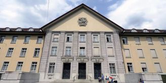 Zürich - Zürcher Gericht verurteilt Kinder-Herzchirurg wegen Todesdrohungen