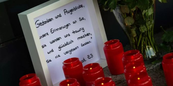 Gedenken an Lübcke vor Regierungspräsidium Gedenken an Lübcke vor Regierungspräsidium