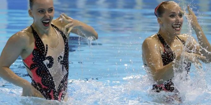 Für das Olympia-Ticket müssen sich Marlene Bojer und Daniela Reinhardt noch steigern. Foto: Mark Schiefelbein/AP Für das Olympia-Ticket müssen sich Marlene Bojer und Daniela Reinhardt noch steigern. Foto: Mark Schiefelbein/AP