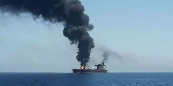Der Brand auf dem Öltanker der «Front Altair» im Oman. Front Altair