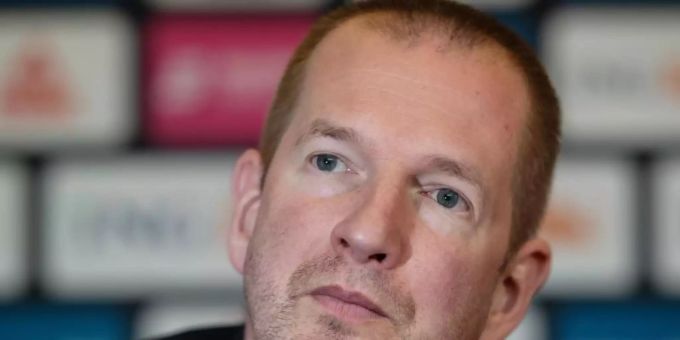 Henrik Rödl bleibt weiterhin Basketball-Bundestrainer. Foto: Swen Pförtner