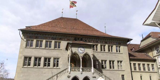 Bern - Grössere Sicherheitsvorkehrungen im Berner Rathaus
