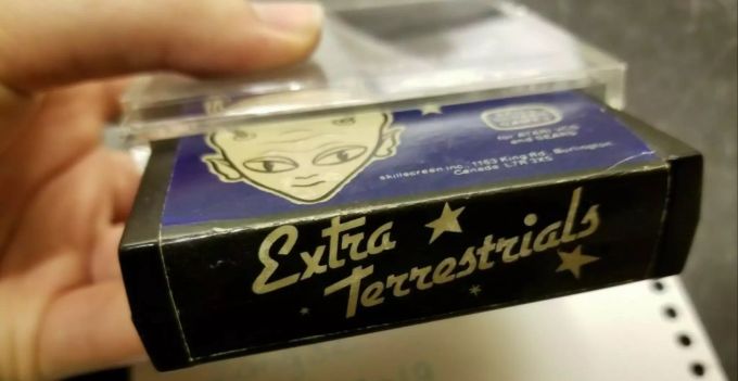 «Extra Terrestrials» wurde kurz vor dem sogenannten «Video Game Industry Crash» in den USA in 1984 publiziert. Extra Terrestrials seltenstes Videospiel