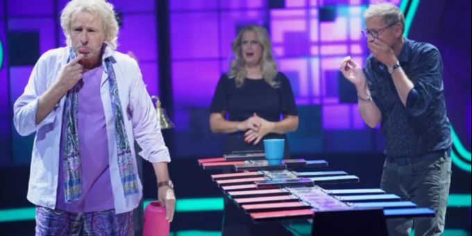 Gottschalk und Jauch spielen Vasen-Fangen. Dann krachts plötzlich. thomas gottschalk