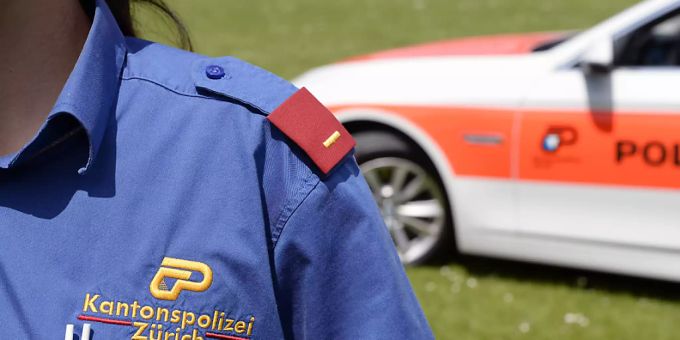 Die Zürcher Kantonspolizei fand einen Verletzten. mord