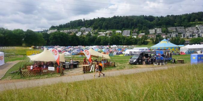 Ab zum Lager: Dies ist nur einer von vielen Zeltplätzen, die in ganz Aarau verteilt waren.