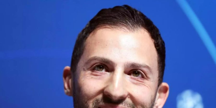 Hat noch keinen Arbeitgeber gefunden: Fussballtrainer Domenico Tedesco. Foto: Martin Rickett/PA Wire/dpa/Archivbild