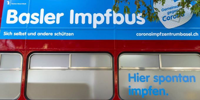 Der Impfbus tourt ab dem 25. Oktober durch den Kanton Basel-Stadt. Impfbus Basel