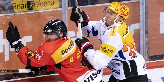 Beat Gerber muss im ersten Saisonspiel gegen Fribourg unten durch. Mit diesem Spiel wird er aber Rekordspieler. Beat Gerber Spiele