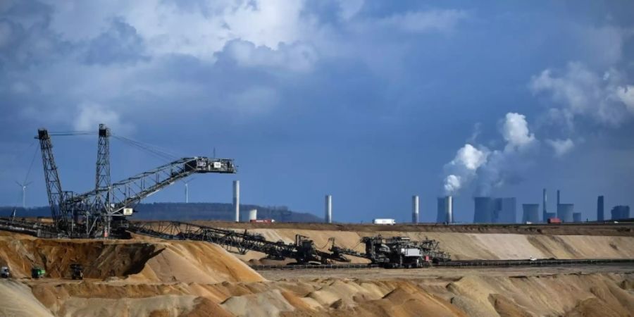 Braunkohle-Tagebau Garzweiler in Nordrhein-Westfalen