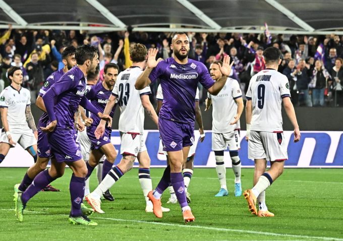 Ausgerechnet Ex-FCB-Stürmer Arthur Cabral bringt die Fiorentina gegen Basel in Führung. fc basel