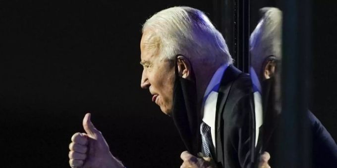 Die Wahl von Joe Biden zum US-Präsidenten könnte nach Ansicht von Experten der Weltwirtschaft positive Impulse geben. Foto: Carolyn Kaster/AP/dpa Die Wahl von Joe Biden zum US-Präsidenten könnte nach Ansicht von Experten der Weltwirtschaft positive Impulse geben. Foto: Carolyn Kaster/AP/dpa