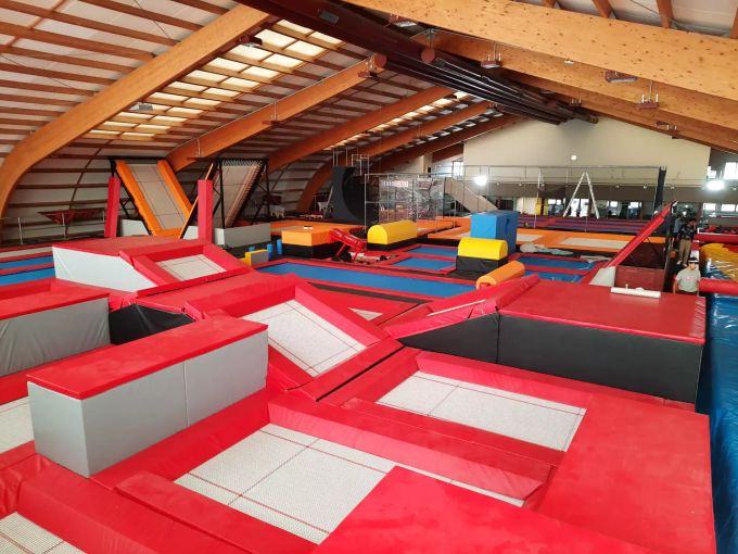 Die Halle in Wohlen bietet jede Menge Abwechslung. Jumpfactory Wohlen