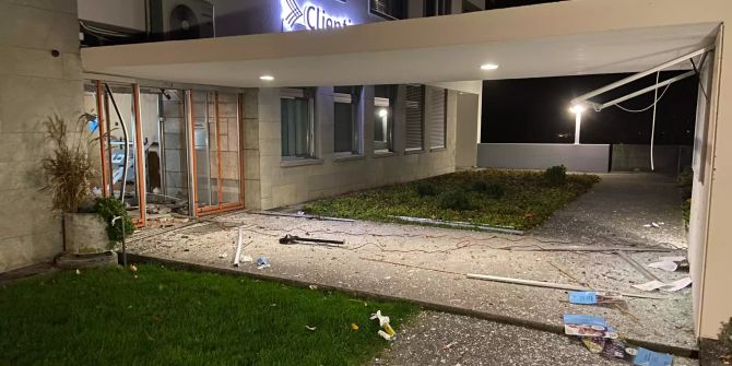 Bankomat gesprengt