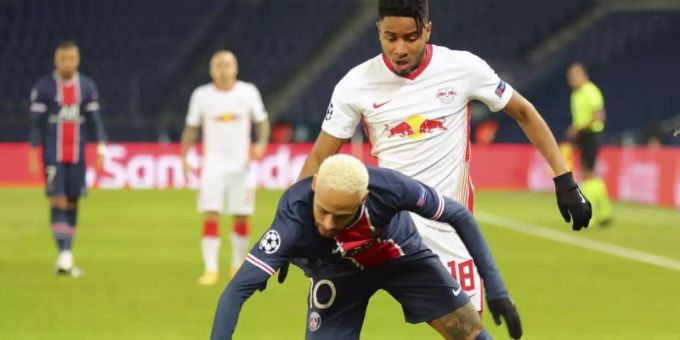 Superstar Neymar (vorne) brachte PSG gegen Leipzig auf die Siegerstrasse. Foto: Thibault Camus/AP/dpa Superstar Neymar (vorne) brachte PSG gegen Leipzig auf die Siegerstrasse. Foto: Thibault Camus/AP/dpa