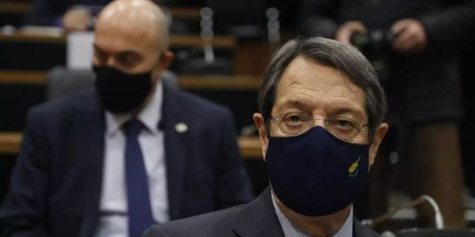 Nikosia - Zyperns Präsident rechtfertigt Vergabe «Goldener Pässe»