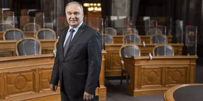 Alex Kuprecht wurde zum Ständeratspräsidenten 2020/2021 gewählt. petra gössi