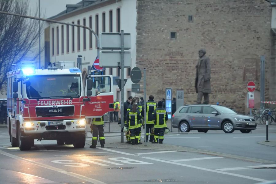 Tote nach Vorfall mit einem Auto in der Trierer Innenstadt