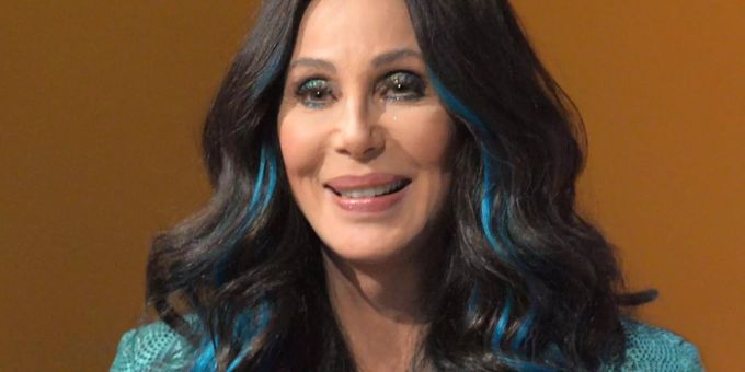 Mamma Mia! - Cher will Abba-Songs covern