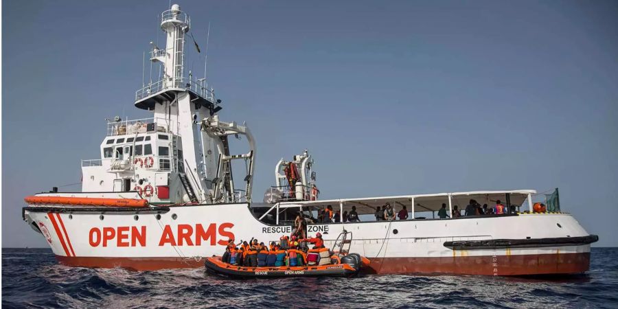 Die spanische NGO Proactive Open Arms rettet Flüchtlinge im Mittelmeer.