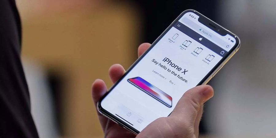 Das iPhone X verkauft sich besser als bisher angenommen.