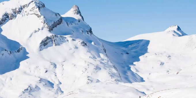Der 16-jährige Tourist starb nach einem Unfall in Grindelwald BE. (Symbolbild) Grindelwald