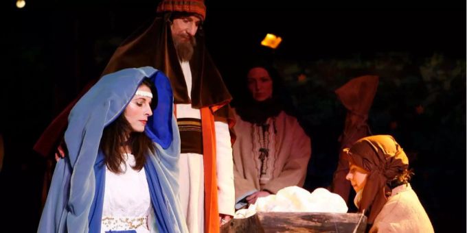 Das Krippenspiel geht auf den Heiligen Franziskus zurück. Das Krippenspiel geht auf den Heiligen Franziskus zurück.