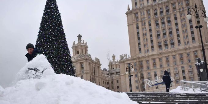 Weisse Weihnachten - Moskau versinkt im Schnee