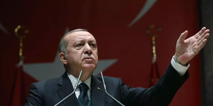 Erdogan kritisiert Macron.