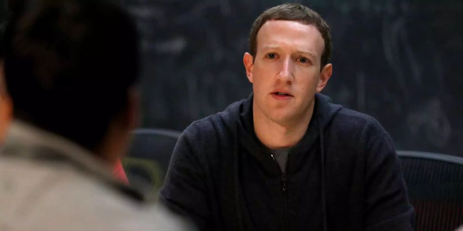 Mark Zuckerberg Facebook