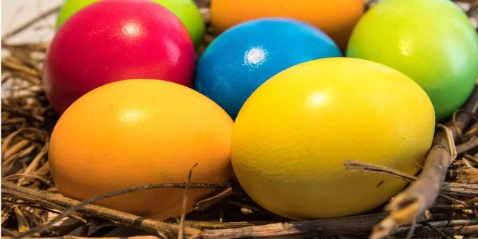 Ostereier sind Cholesterinbomben. Wird aber nicht regelmässig zugeschlagen, machen sie uns nichts. Ostereier sind Cholesterinbomben. Wird aber nicht regelmässig zugeschlagen, machen sie uns nichts.