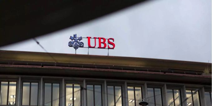 Zahlreiche Personalwechsel in der UBS. Zahlreiche Personalwechsel in der UBS.