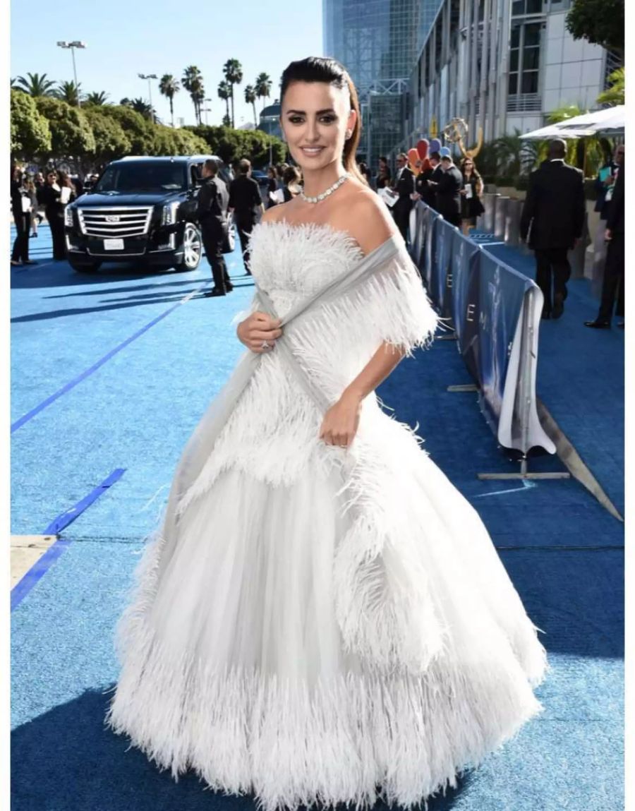 Penelope Cruz gehörte mit ihrem zauberhaften Chanel-Kleid zu den best angezogenen Frauen des Abends.