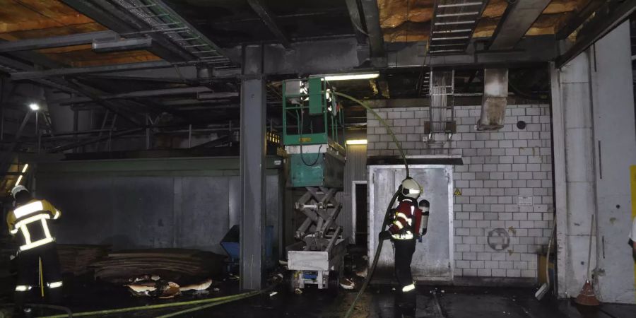 Verletzt wurde beim Brand niemand - Kapo Zug