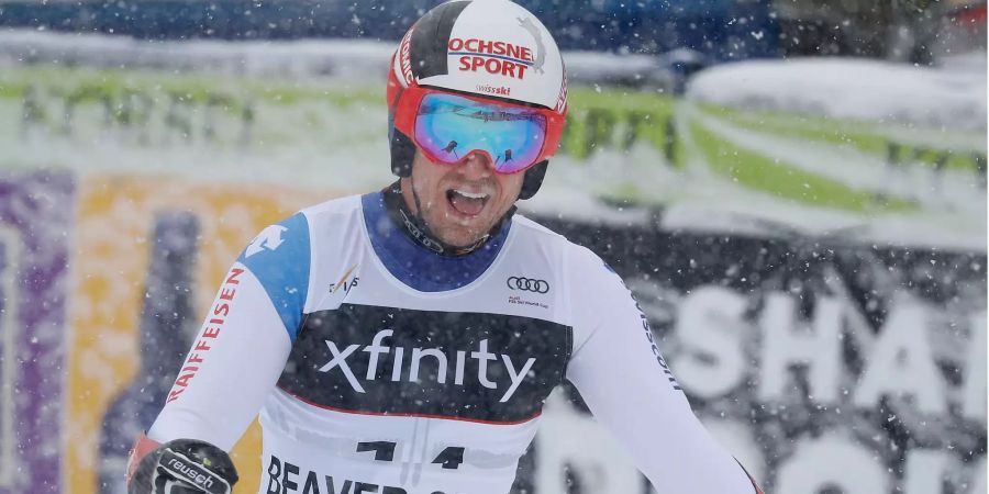 Mauro Caviezel im Ziel von Beaver Creek.