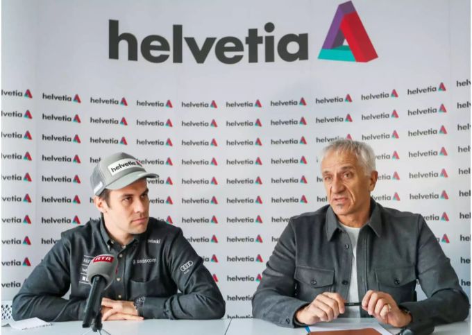 Sandro Viletta (links) und Manager Giusep Fry an der Medienkonferenz. Viletta