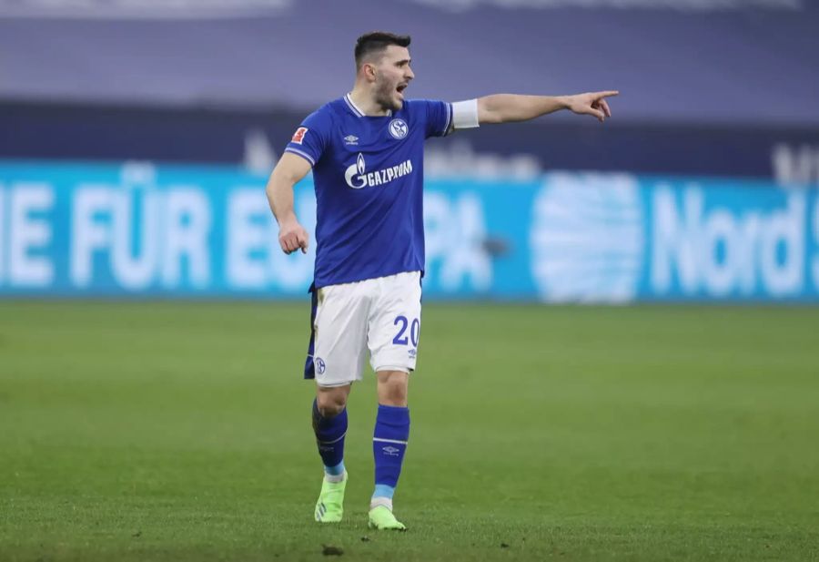 Arsenal-Rückkehrer Sead Kolasinac amtet bei Schalke sogleich als Kapitän.