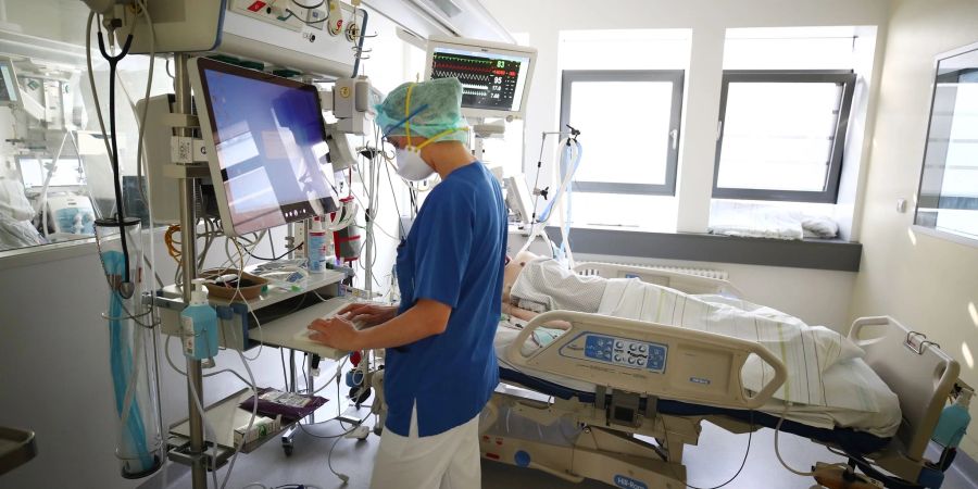 Gesundheitsberufe mit Hochschulabschluss sind in Deutschland seltener als in anderen OECD-Ländern.