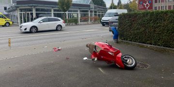 Wohlen: Motorroller gerät auf Gegenfahrbahn