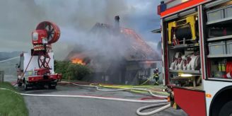 Oberwangen BE - Stöckli vollkommen ausgebrannt