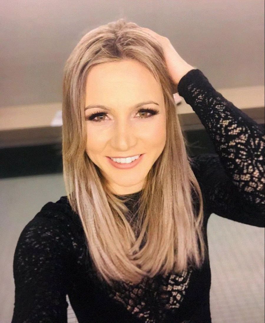 Verblüffende Ähnlichkeit: Melissa Neschenweng ist Helene Fischer wie aus dem Gesicht geschnitten.