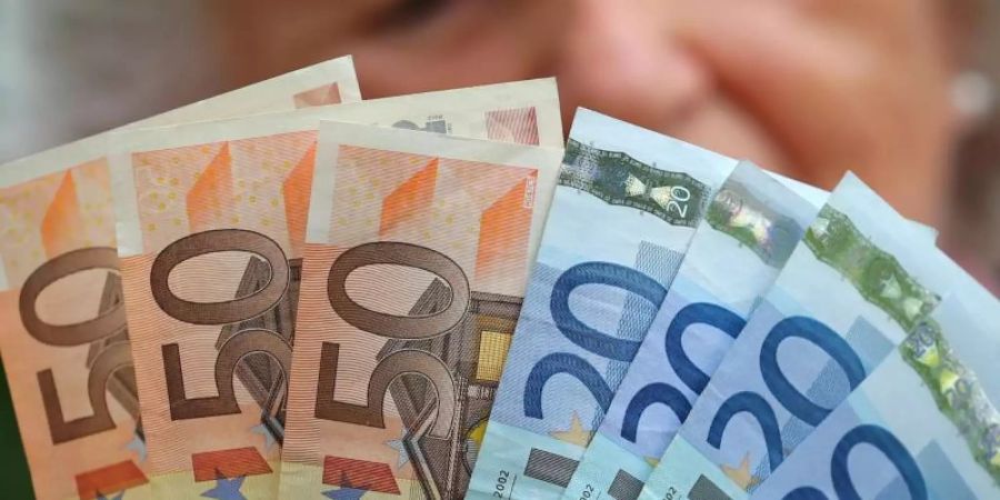 Sollte es vor der Gewährung der geplanten Grundrente für Geringverdiener eine Bedürftigkeitsprüfung geben? Foto: Karl-Josef Hildenbrand