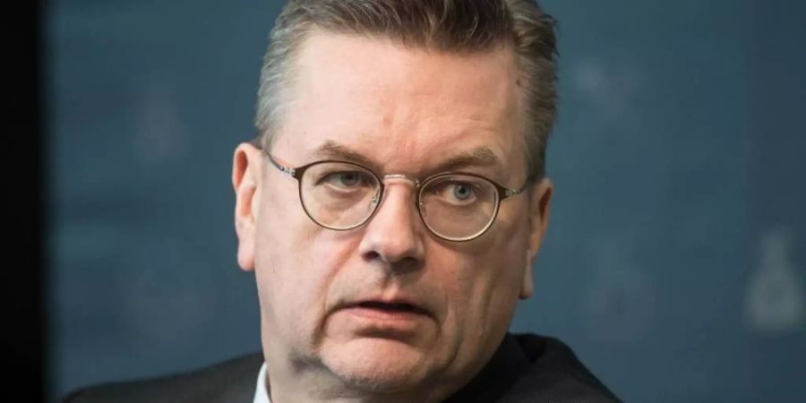 DFB-Präsident Reinhard Grindel. Foto: Bernd Thissen