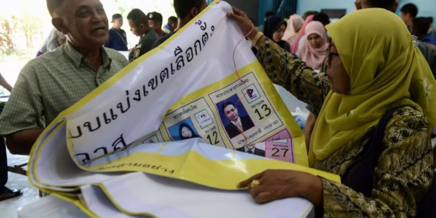 Wahlvorbereitungen in Narathiwat im Süden Thailands