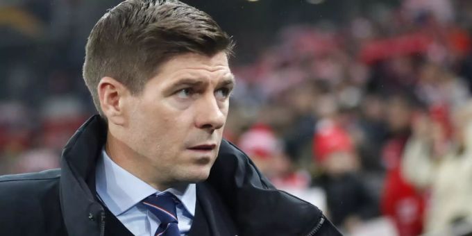 Steven Gerrard ist sauer auf seinen Stürmer Alfredo Morelos. Steven Gerrard ist sauer