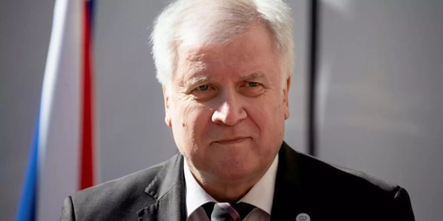 Seehofer beim G7-Innenministertreffen in Paris