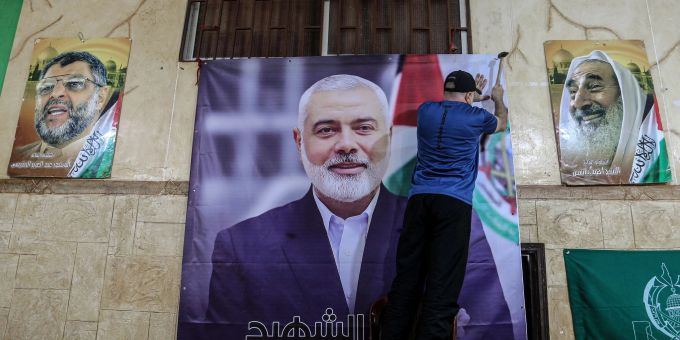 Der Iran veranstaltet eine Trauerzeremonie für den in Teheran getöteten Hamas-Auslandschef Hanija. (Archivbild) Der Iran veranstaltet eine Trauerzeremonie für den in Teheran getöteten Hamas-Auslandschef Hanija. (Archivbild)
