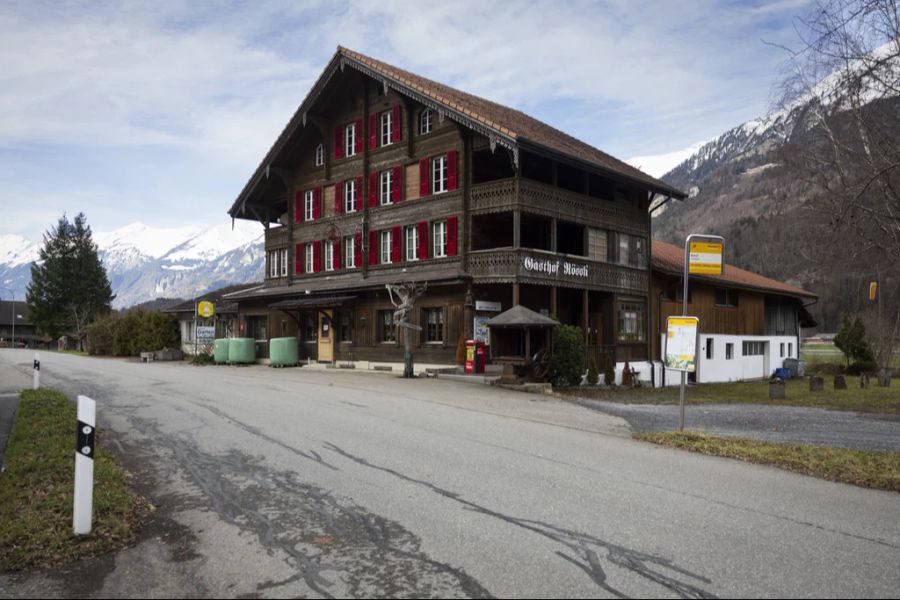 Das Hotel kaufte der Sohn der Familie im Jahr 2018 für 800'000 Franken.